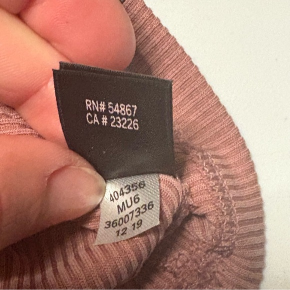 Victoria's Secret Long Sleeve - Picture 9 of 10